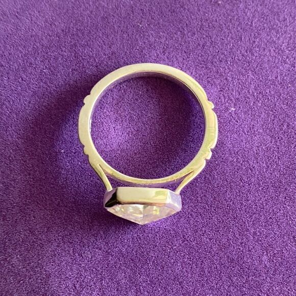 💛 925 1.85ct Fancy Cut Moissanite Ring - Picture 2 of 5